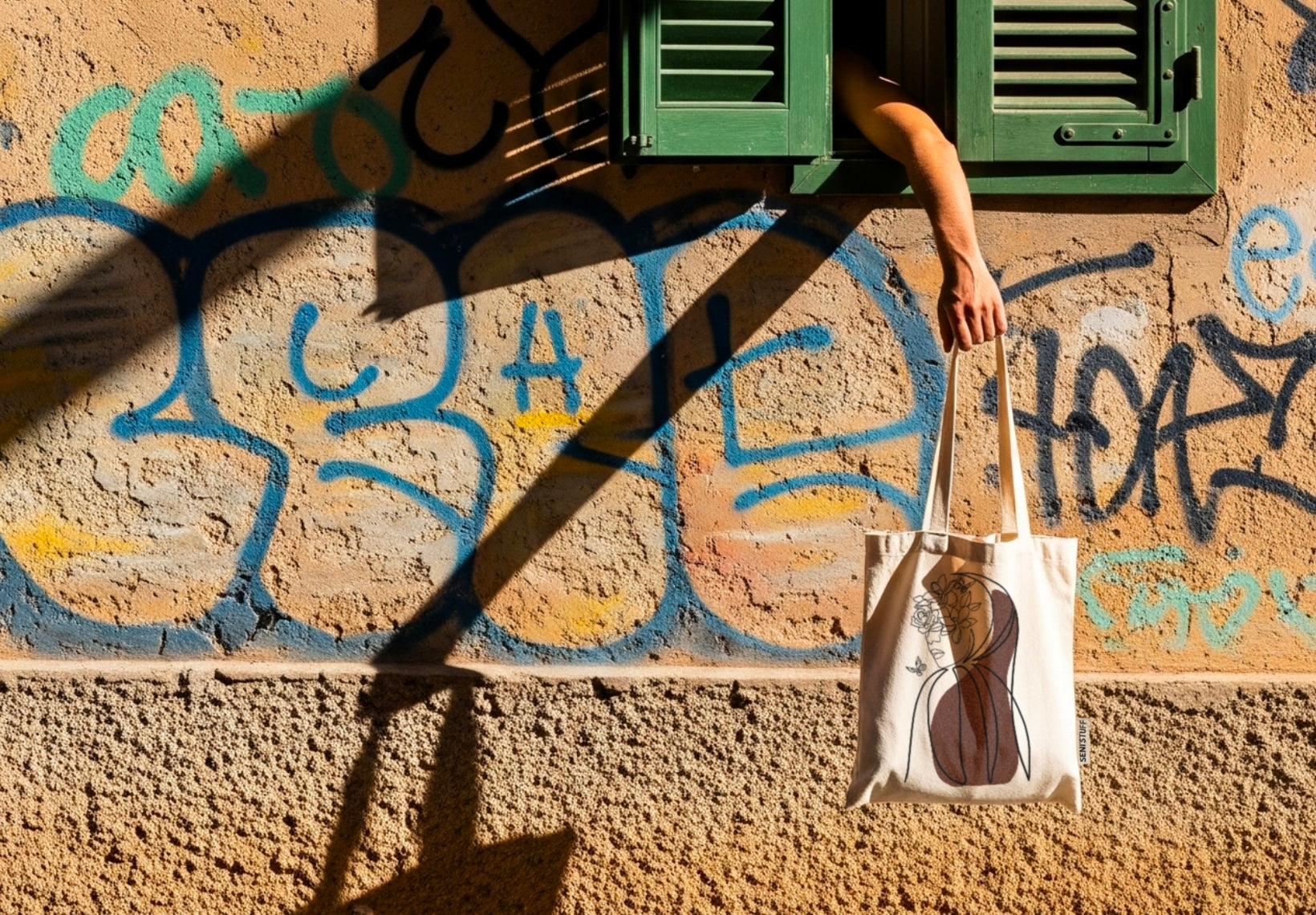 présentation de la collection neutral de la marque senistuff, tote bag 